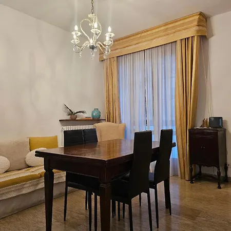 La Finestra Sul Porto By World Apartment